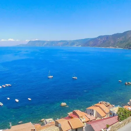 2 Bedroom Beautiful In * Reggio Calabria